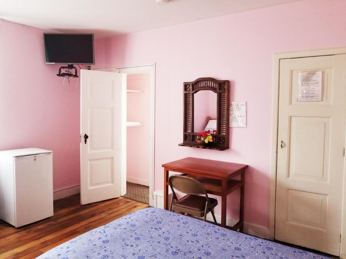 Travellers Inn Кито Екстериор снимка
