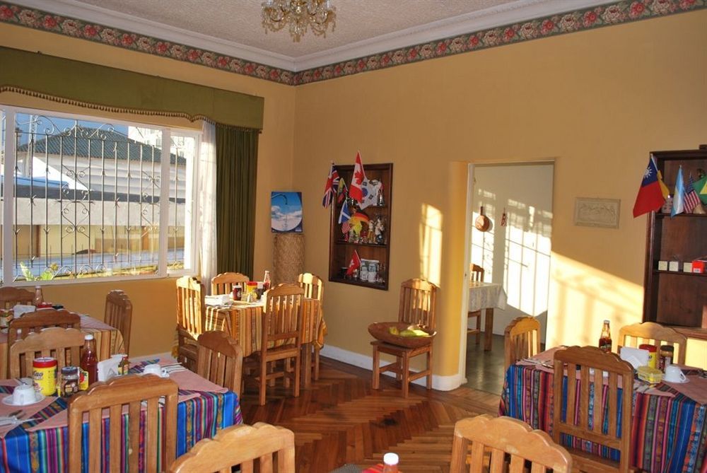 Travellers Inn Кито Екстериор снимка