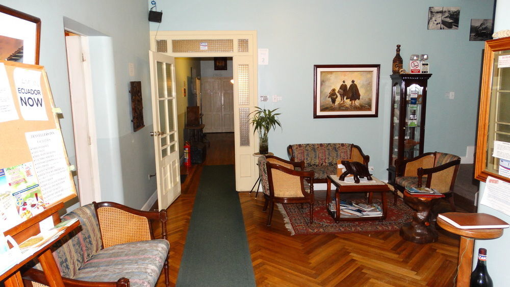 Travellers Inn Кито Екстериор снимка
