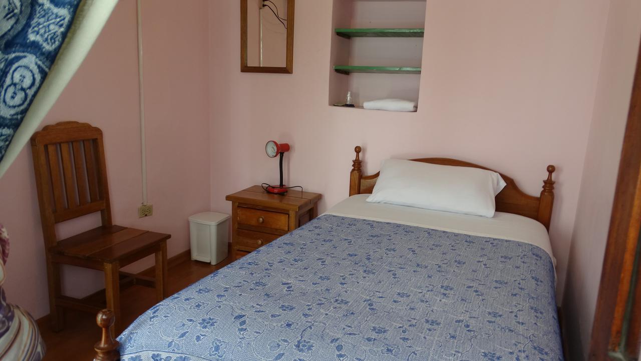 Travellers Inn Кито Екстериор снимка