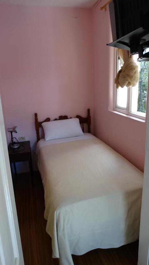 Travellers Inn Кито Екстериор снимка